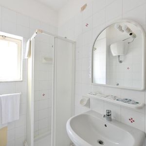 Camera standard con letto queen size